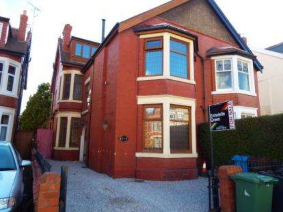 4 Bedroom Semi-Detac...